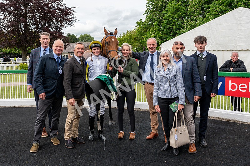 160526-Race 6-Empire Of Light-3661 - Race 6 4.47pm Sky Bet Club Handicap
