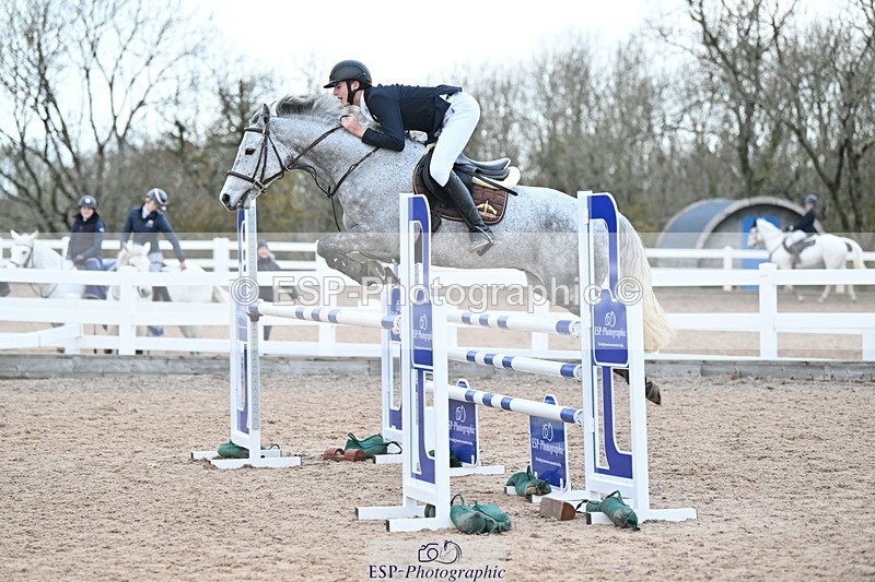 231119A-142627-06092 - Sun Cls 9 National 1.15m