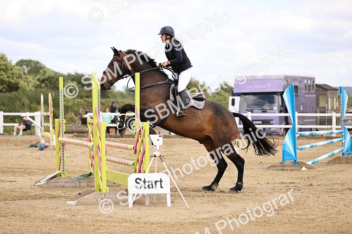 SBM_000037 - Class 3 - 90cm showjumping