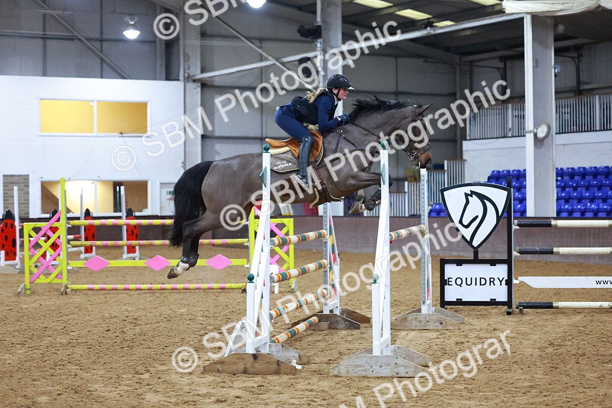 SBM_002348 - Class 5 - Senior Foxhunter 1.20m