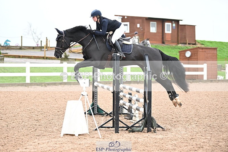 241023A-110556-00458 - Cls 1 British Novice and 90cm Open