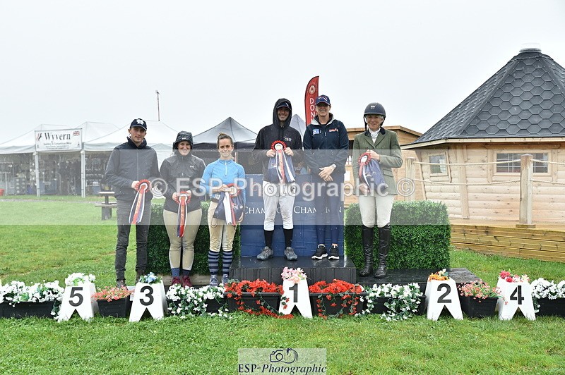 240901A-203652-11232 - 100 Presentation