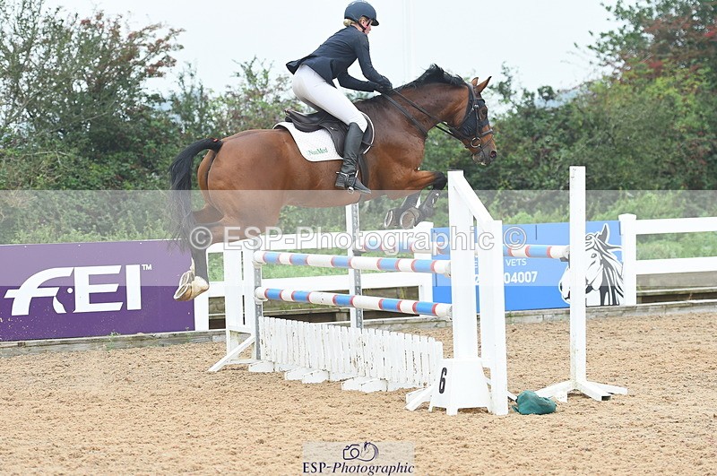 230916A-151556-04648 - Cls 25 1.10m Amateur Qualifier