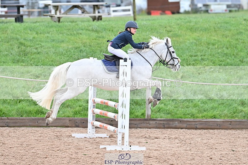 231203A-134538-01462 - Cls 23 Stepping Stones 128cm & 138cm