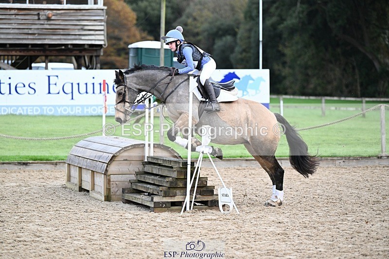 241117-082755-02519 - Cls 1 70-75cm Start to 9.00