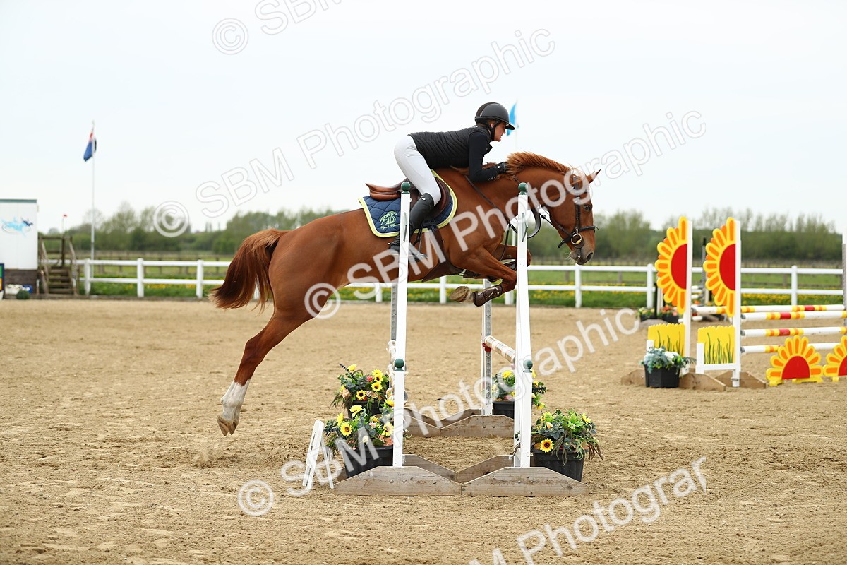 SBM_000256 - Class 2 - Senior British Novice 90cm
