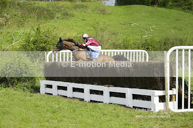 PtP 230422 345 - Berkeley Races - Woodford Glos 23/04/22