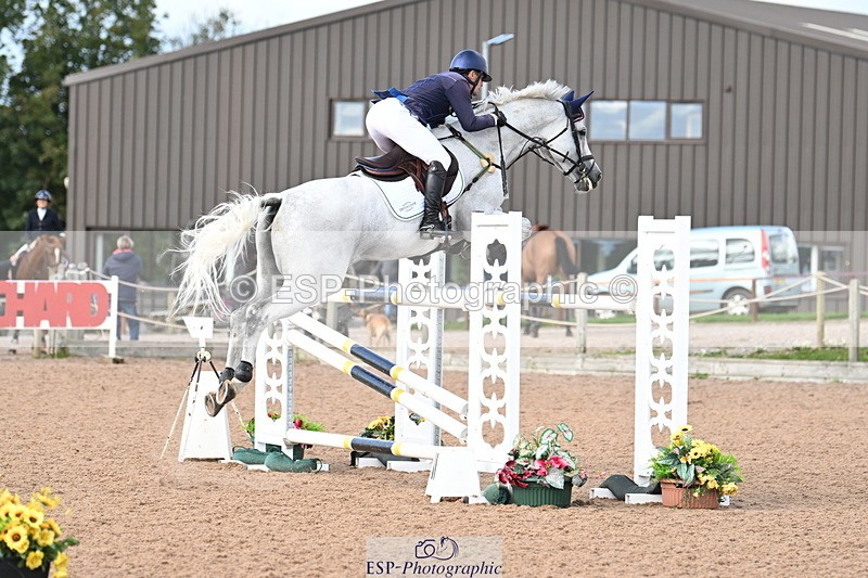 240912A-143318-02205 - Cls 5 National 1.30m Open