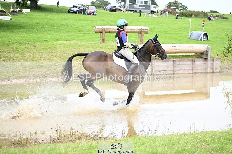 240803-121310-03941 - 019-Maisie_Randle-VILLANELLE