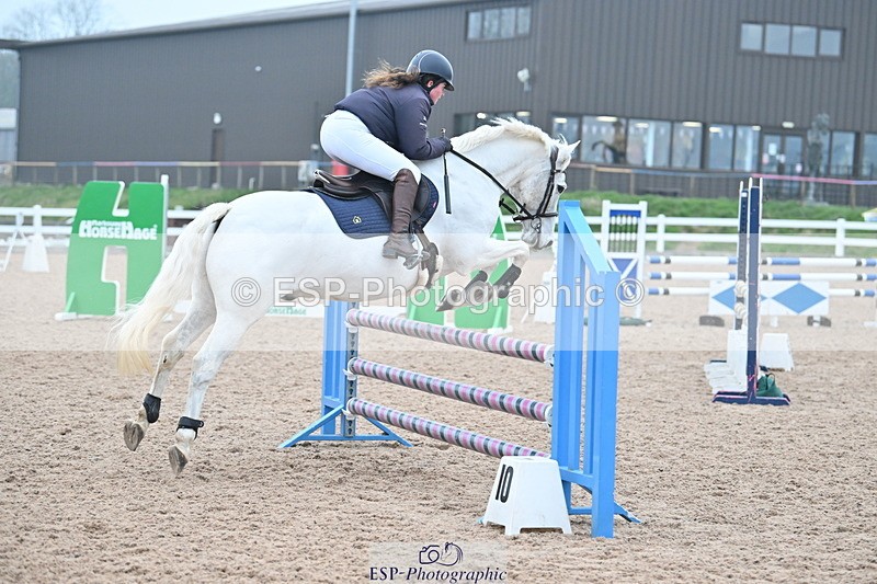 240113A-095719-01588 - Cls 9 British Novice and 90cm Open