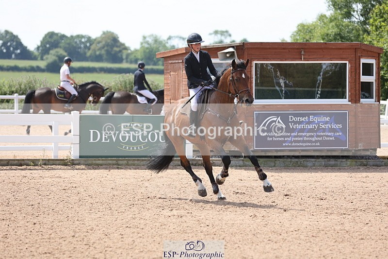 240718A-124431-05209 - Cls 9, 1 Star Bronze Tour 1.10m