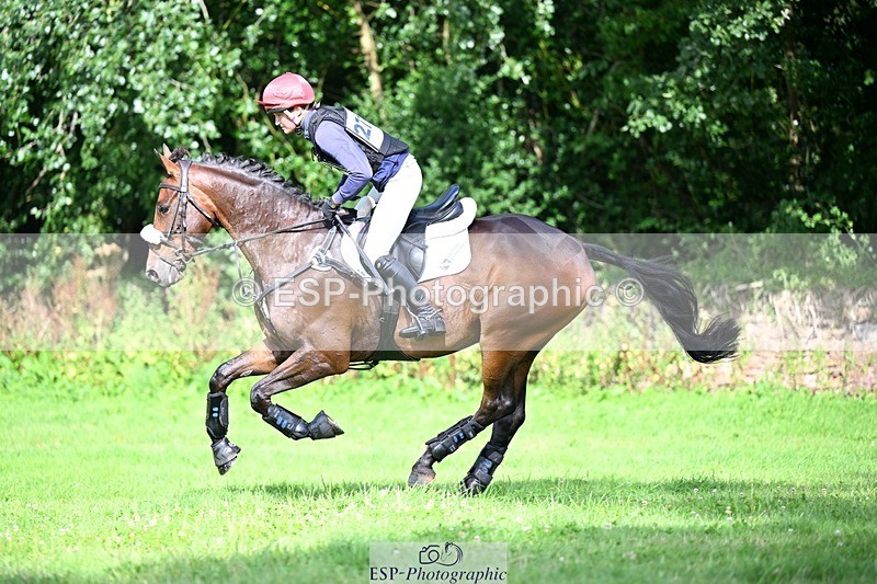 240803-164221-09604 - 271-Rosie_Bradley-Hole-OUT_OF_THE_BLUE_XIV