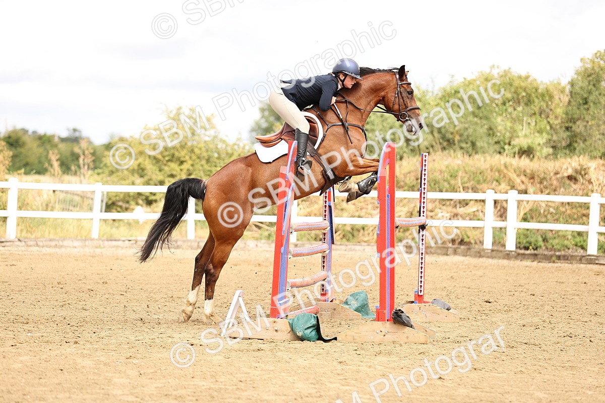 SBM_026853 - Class 13 - Senior Newcomers - 1.10m