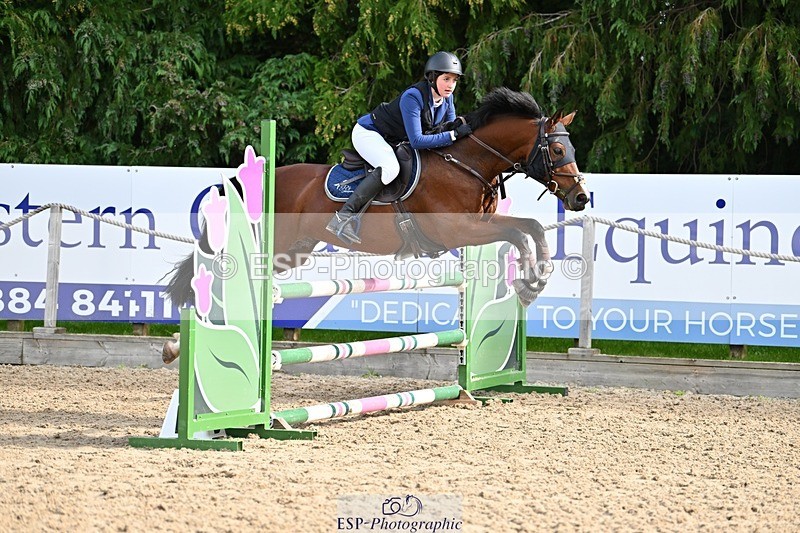 230930-120233-00452 - Cls 4 Pony Newcomers & 1m Open