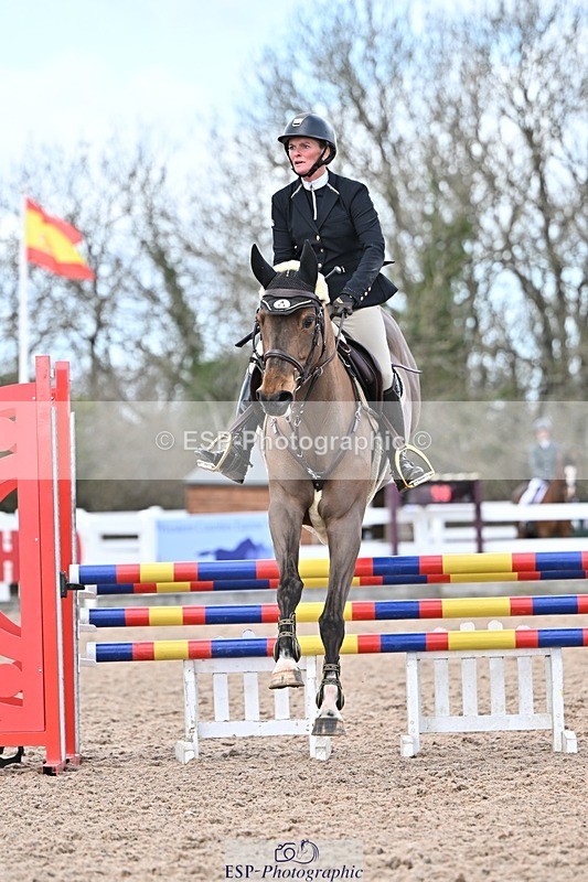 250328-102502-01251 - Cls 8 British Novice and 90cm