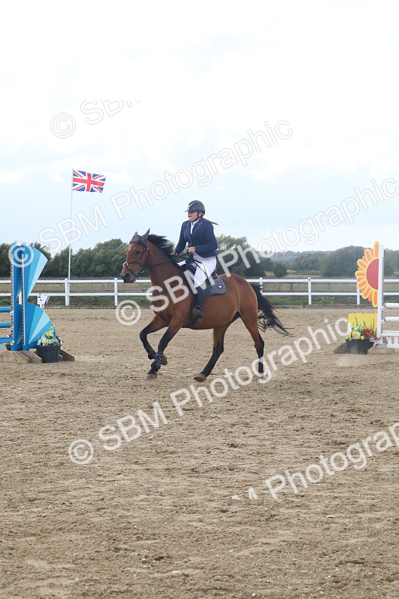 SBM_008066 - Class 12 - 90cm Champs