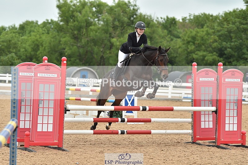 230611A-112628-04779 - Cls 33 95cm Amateur Qualifier