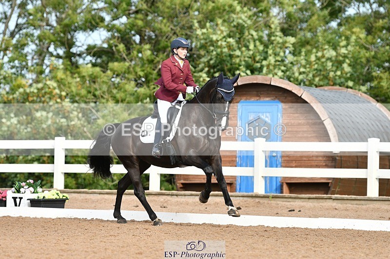 250906-095213-00481 - 039-Claire.RandallUndeclared