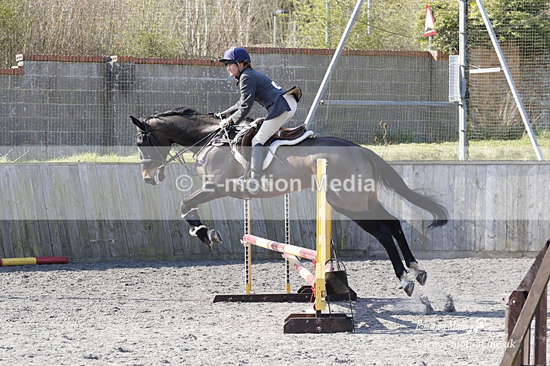 _EST0502 - Bourne Valley Riding Club Winter Showjumping 27/03/22