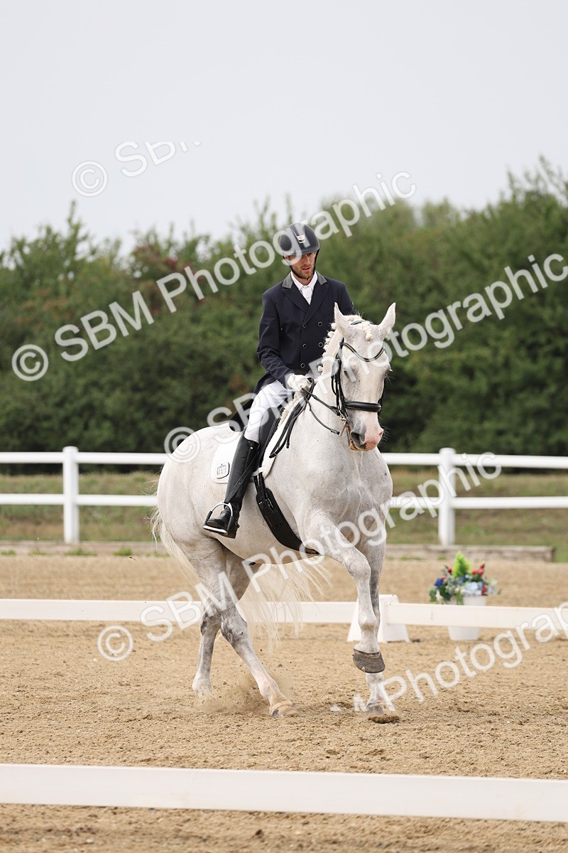 SBM_008178 - Class 10 - FEI INT I - 16.10-16.50