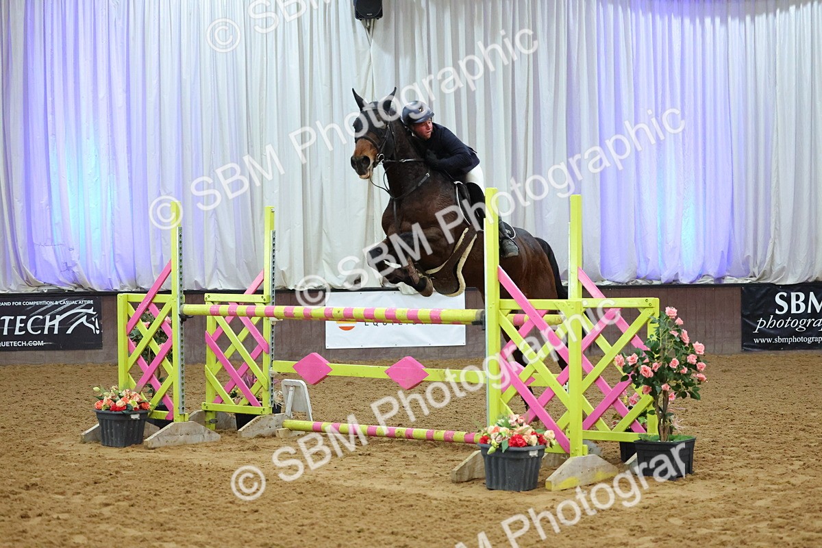 SBM_006733 - Class 26 - Senior Newcomers 1.10m