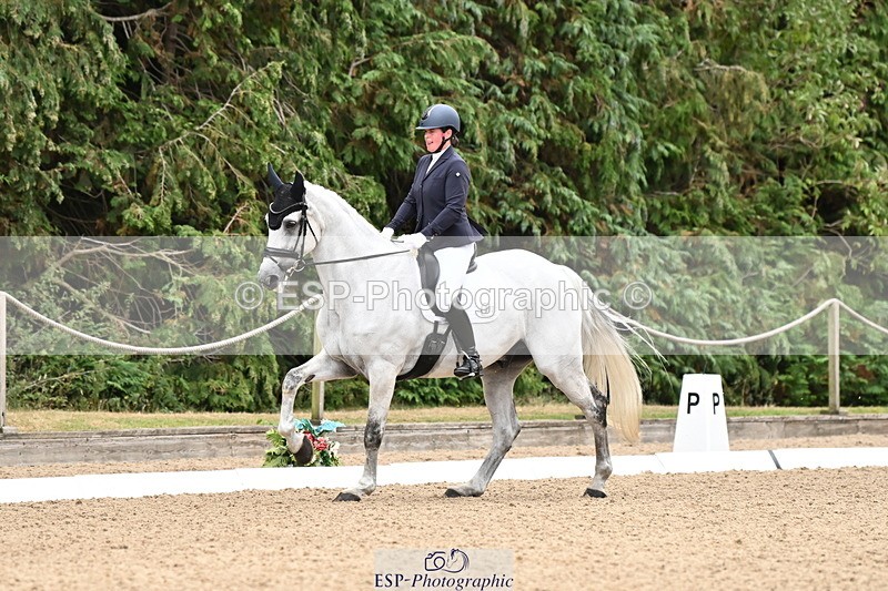 250808A-102445-00300 - 013-Stacey.Blunn-Diamond.Bobby