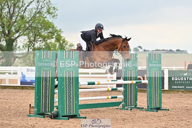 260508-091344-04369 - Cls 17 British Novice and 90cm Open