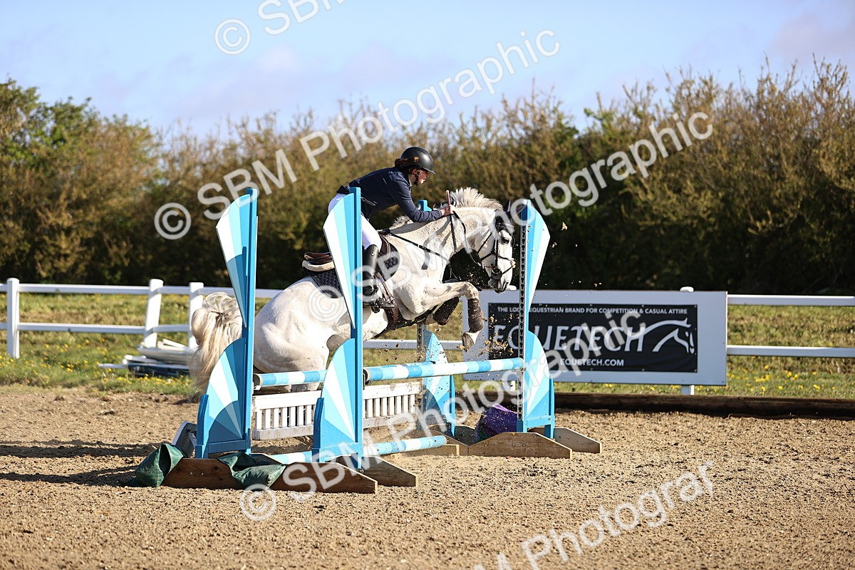 SBM_002827