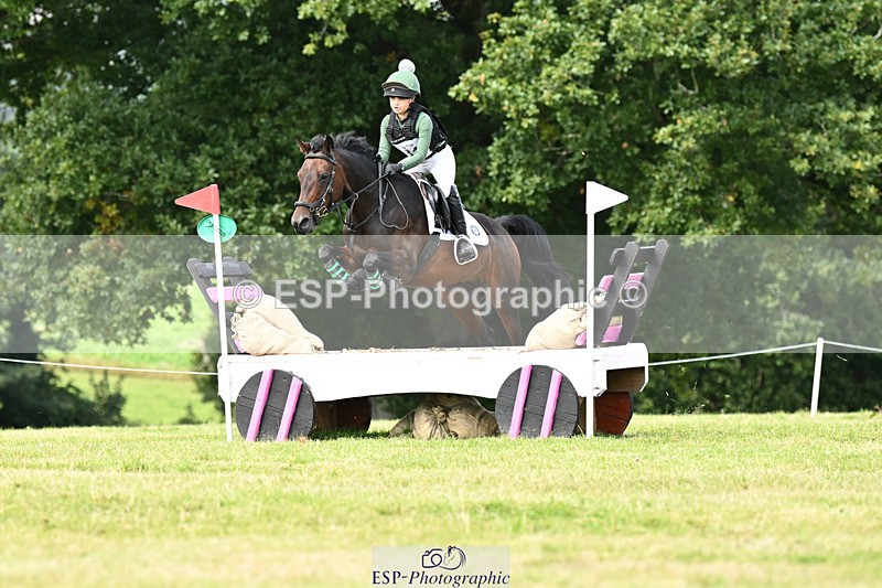 240825X-104732-31180 - 70cm XC 10.00 to 11.00