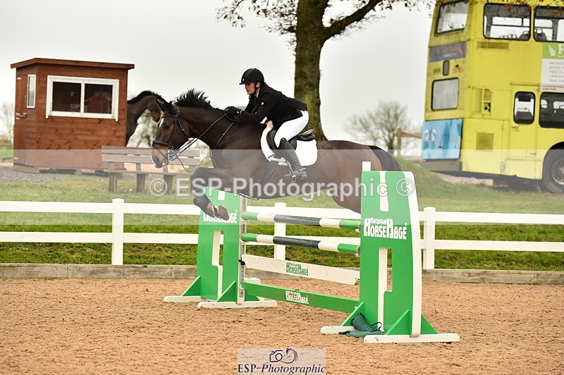 231122A-134930-00525 - Cls 5 Foxhunter & 1.20m Open