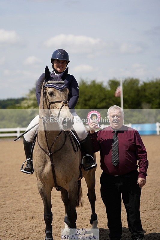 230528A-122606-07114 - Cls 32 85cm Amateur Quali