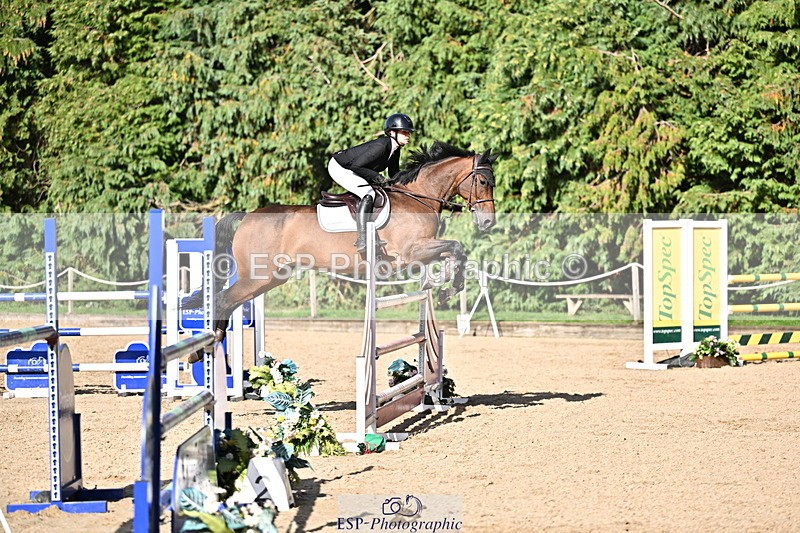 260906A-162802-04696 - Cls 24 Snr Foxhunter