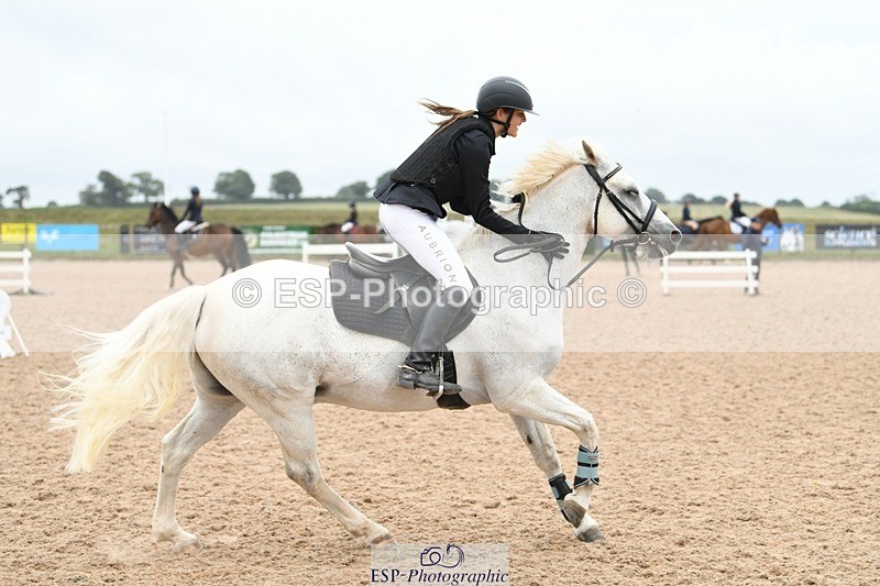 250807-110441-00445 - 90cm Round 1