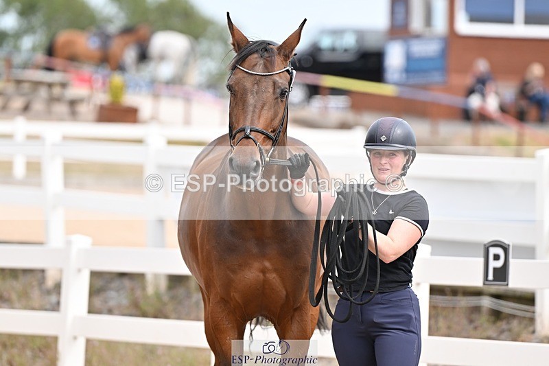 250716-154352-02172 - Trot Up 3.30 to 4.30