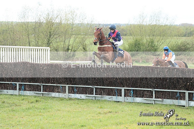 PtP 210425  718 - Paxford Races Easter Monday 21/04/25
