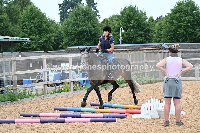 WJ7_7739 - Poles 10:00am