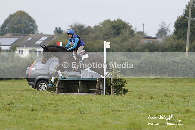  WWHT 171021 1060 - Open Novice (0.80m)  17/10/21