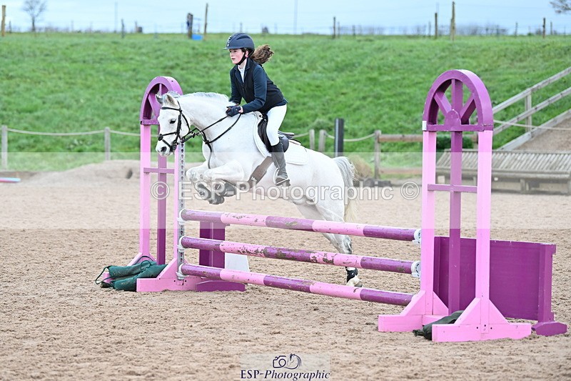 231203A-134318-01448 - Cls 23 Stepping Stones 128cm & 138cm