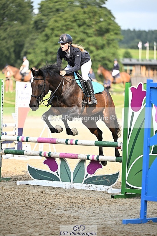 240818-091948-03369 - Cls 8A Snr British Novice