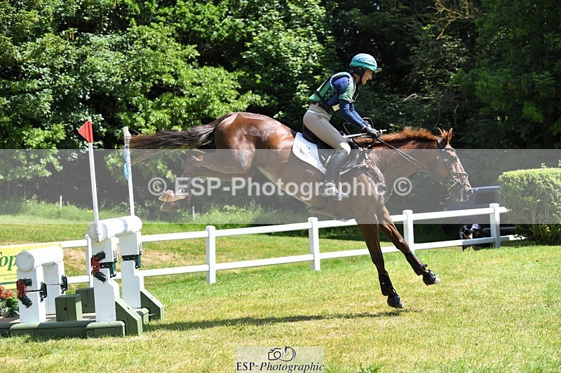 230528-114351-16480 - 410-CHILLIS_GEM-Sarah_Gairdner-XC