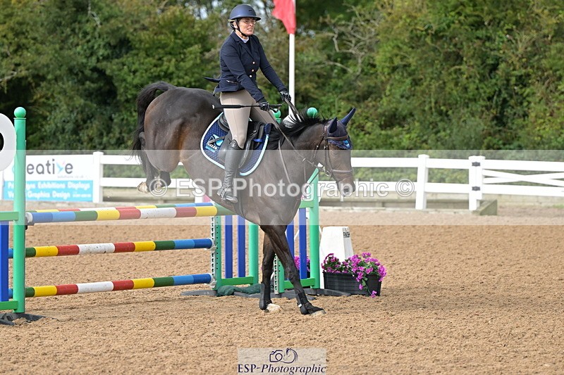240912A-101053-00931 - Cls 8 Snr British Novice and 90cm Open