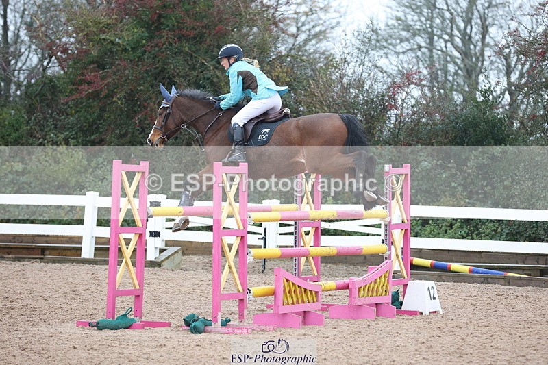 231112A-135456-04726 - Cls 20 Newcomers & 1.10m Open