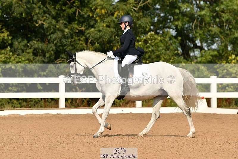 250817-102417-07859 - 207-Esme.LangBrouwershaven.Silvia