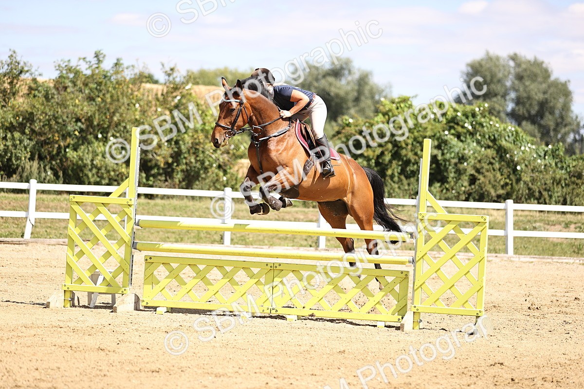 SBM_008100 - Class 10 - Senior 1.05m Open