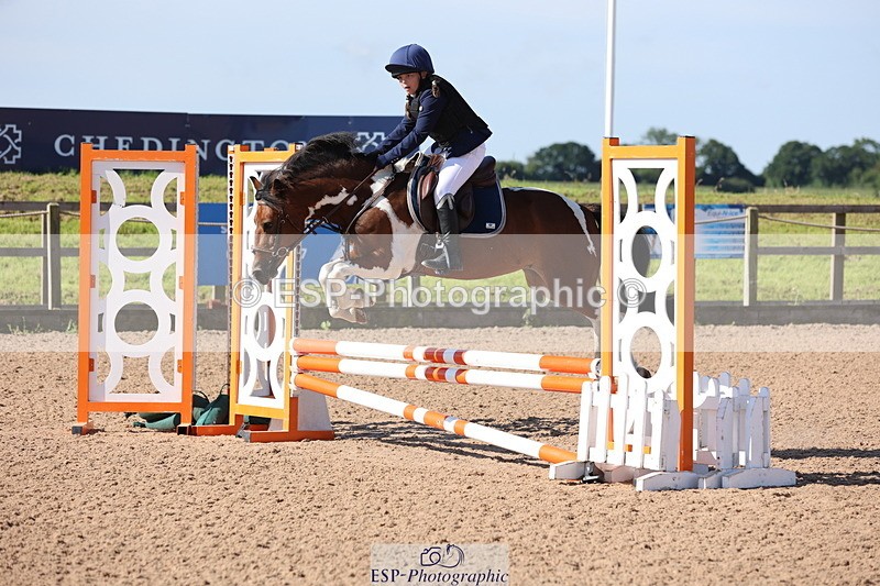 240714A-092234-01537 - Cls 1&2 128cm 10yrs & 70cm Open