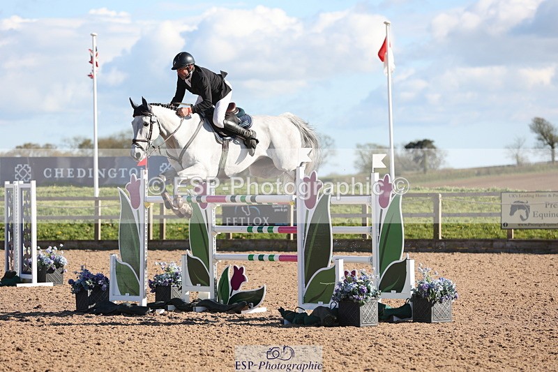 240419A-170547-09600 - Cls 10, 2 Star Big Tour 145cm  Break to End