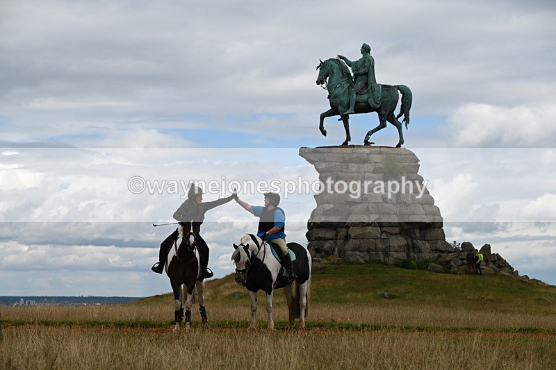 DSC_9329 - Time at Statue 14:33 to 15:10