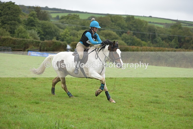 RAY_9651 - Class 2: 70cm: Corner