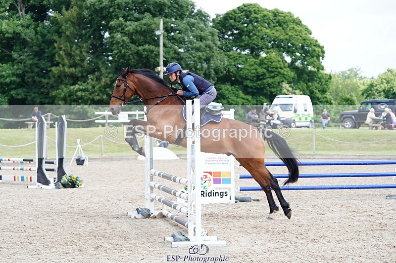 250613A-094644-01141 - Cls 9 85cm Amateur Quali