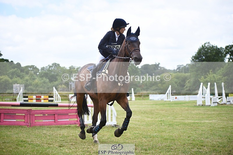 240630-134453-01497 - 826-Kate_Hogan-Faraday_Flutter